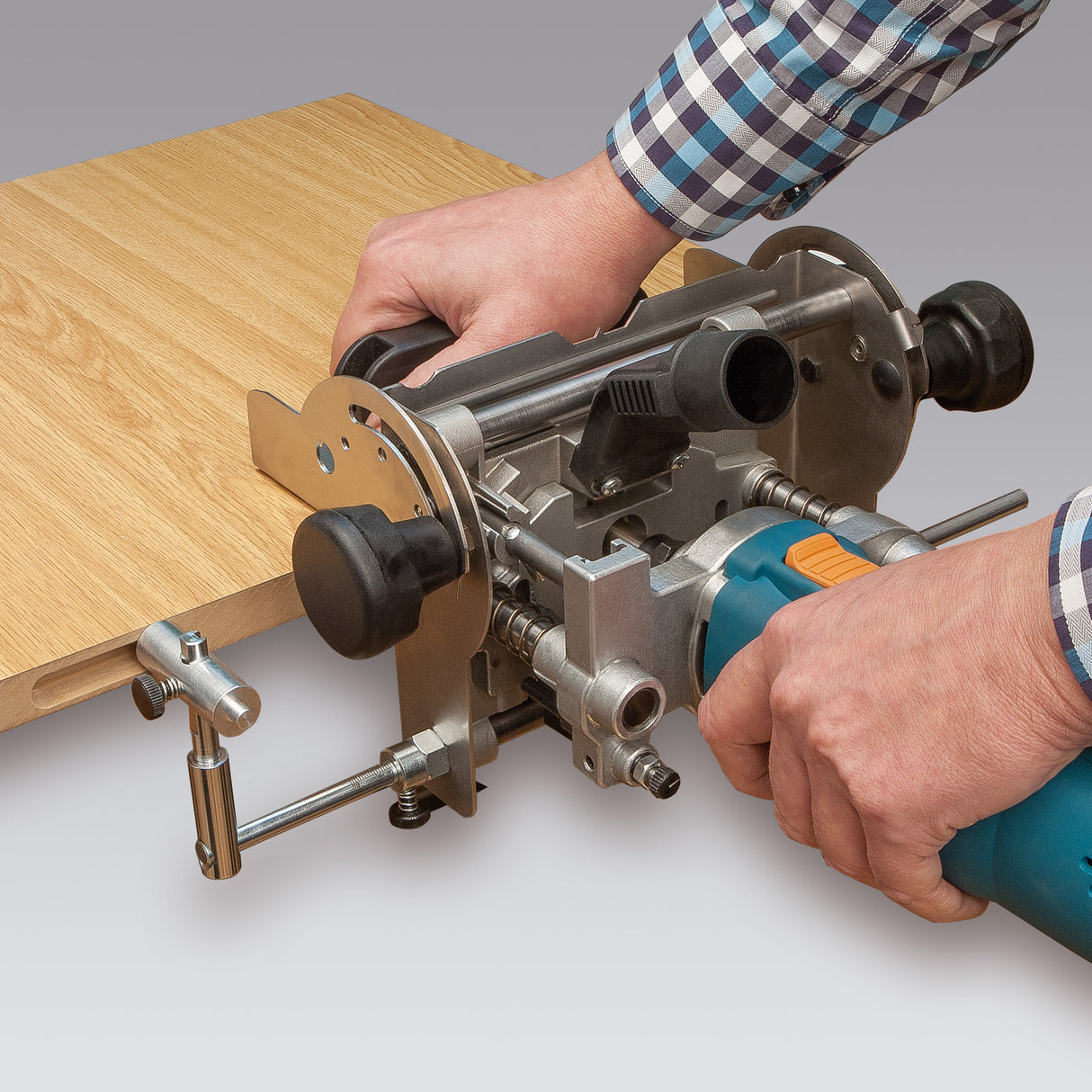 AB181VD TRIMMER FOR CONNECTORS