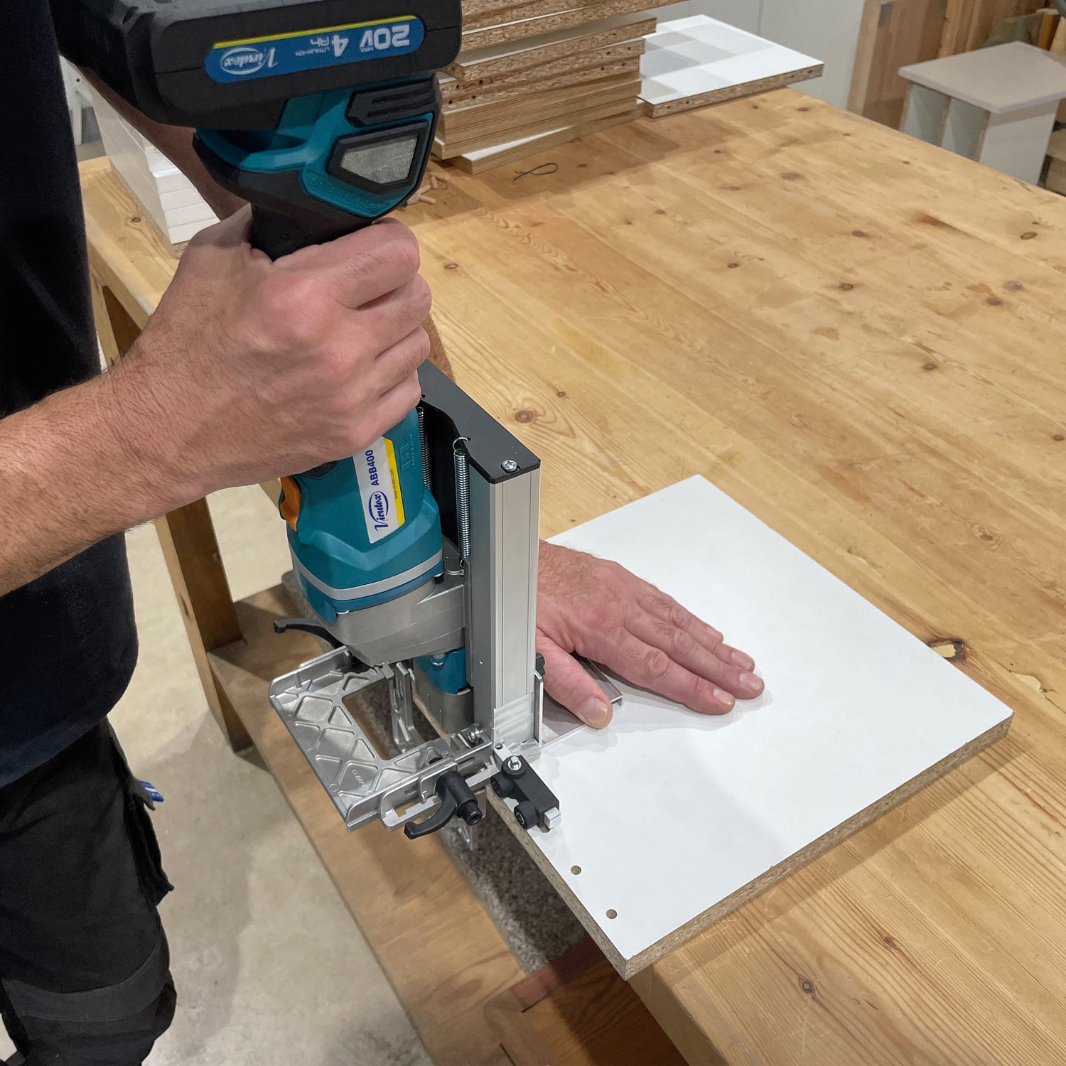 ABB400 CORDLESS DOWEL JOINTER (W+B)