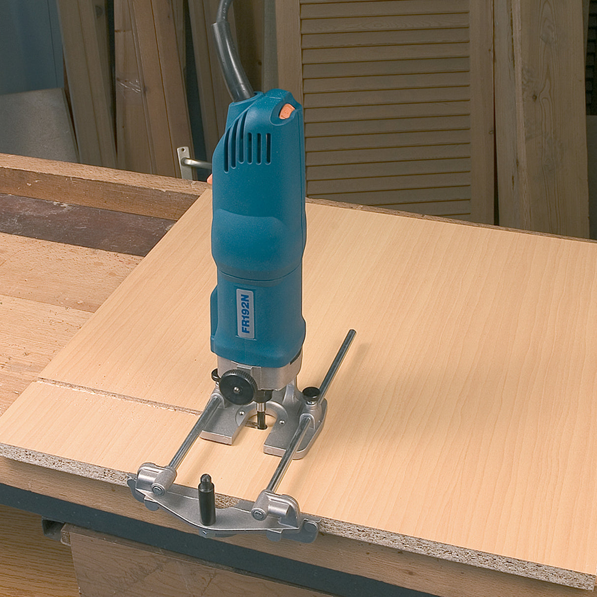 FR192VG TRIMMER 120V