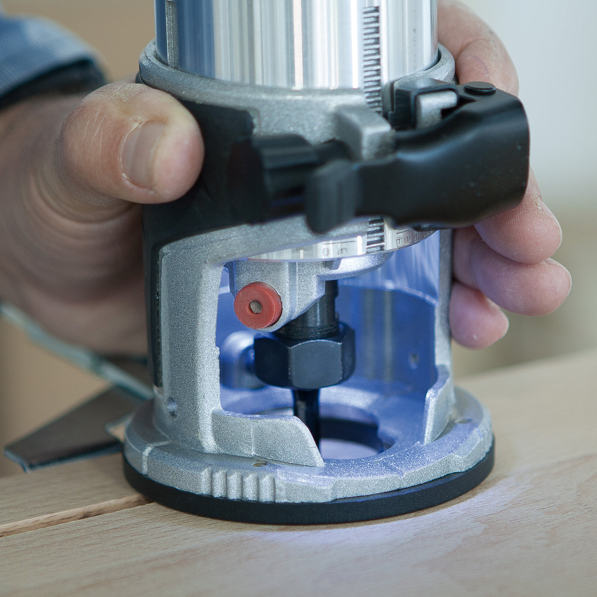 FRESADORA COMPACTA INALÁMBRICA FRB300 (SIN BATERÍA)