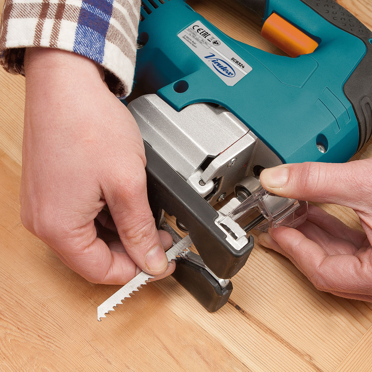 SIERRA DE CALAR INALÁMBRICA SCB324 (SIN BATERÍA)