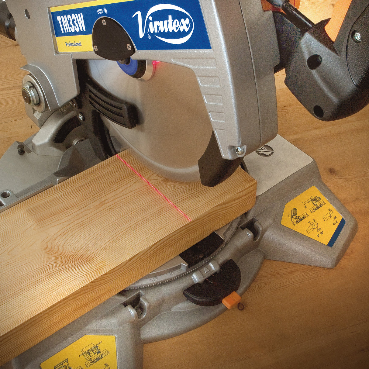 TILTABLE MITRE SAW TM33W 120V