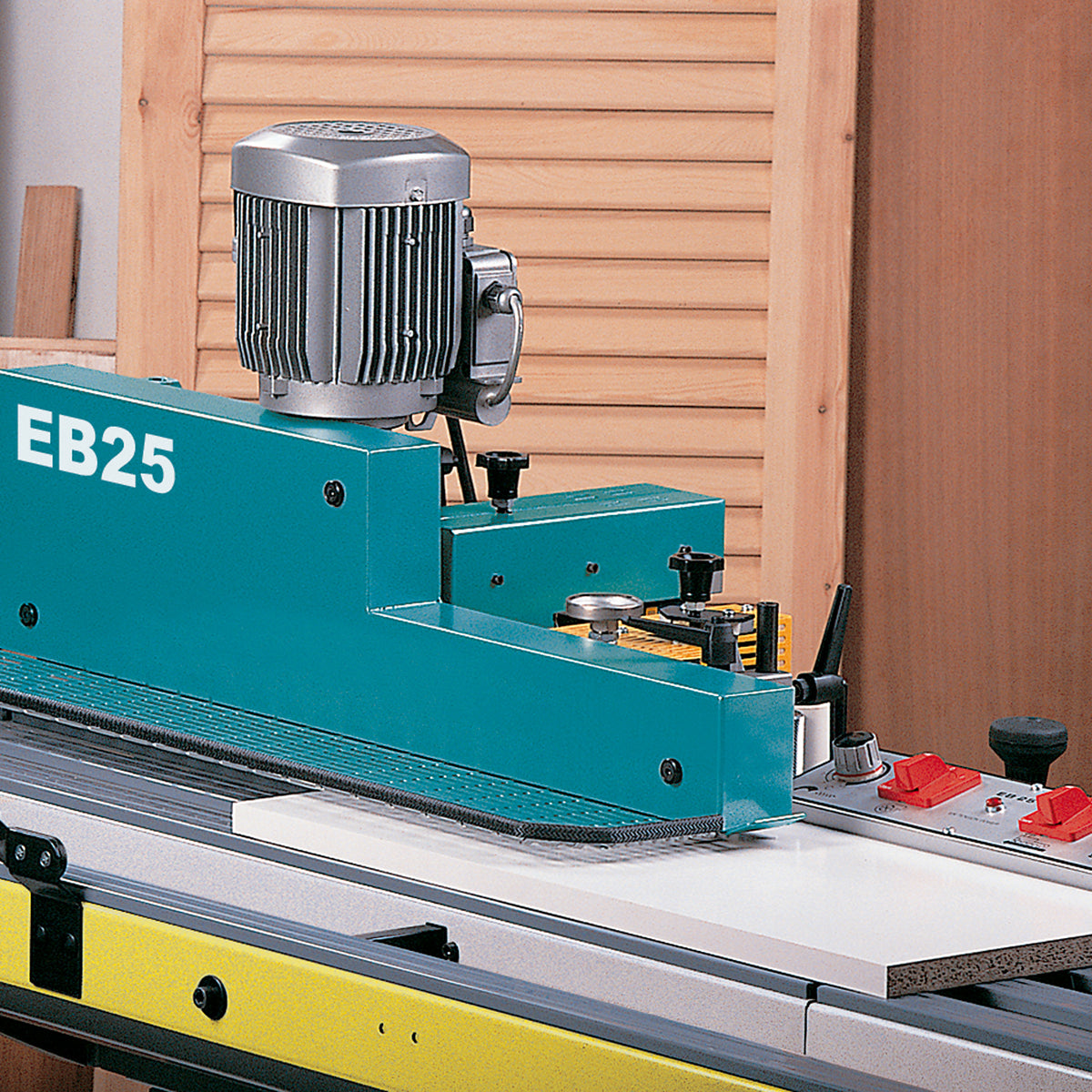 Freud Eb100 EB25 220V Edgebander for Panel Finishing – Virutex USA Corp.